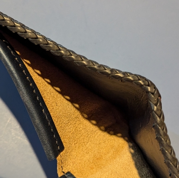 Vtg Hand Tooled Brown Leather Wallet Billfold Mountain Moose Lake Scene - Picture 4 of 4